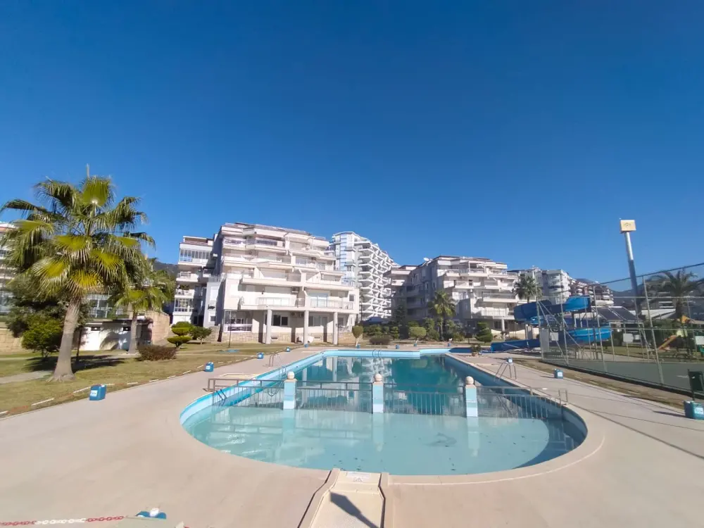 Cikcilli Helios Residence'ta 200 m² Genişliğinde 4+1 Dubleks Penthouse