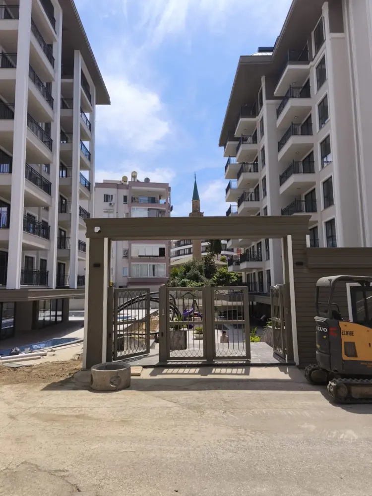 Merkezi konumda, sosyal olanakları güçlü bir yaşam