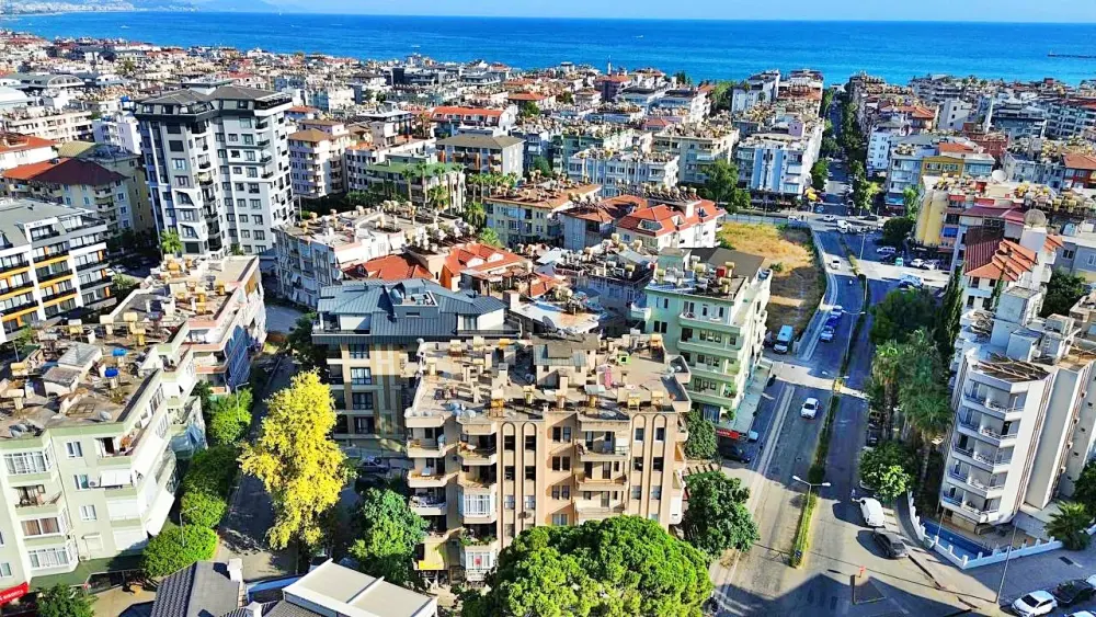 Hacet’te Tadilat Derdi Olmadan, Merkezi Konumda Bir Daire