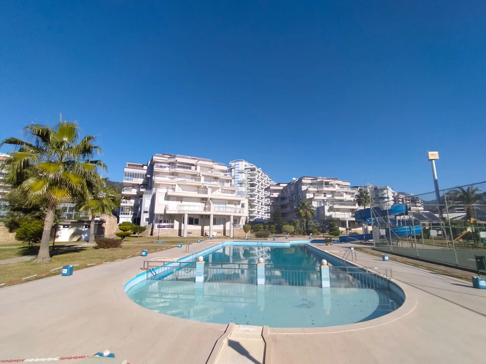 Cikcilli Helios Residence'ta 200 m² Genişliğinde 4+1 Dubleks Penthouse